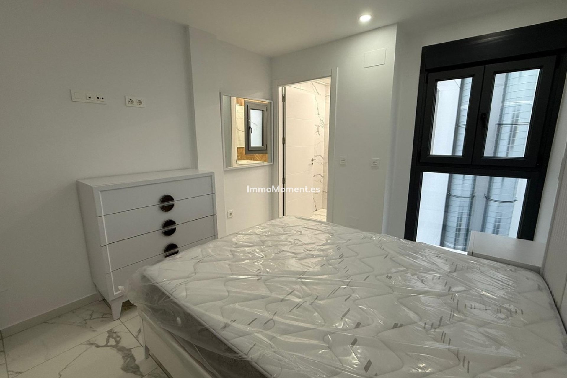 Wiederverkauf - Wohnung - Torrevieja - Torrevieja Centro