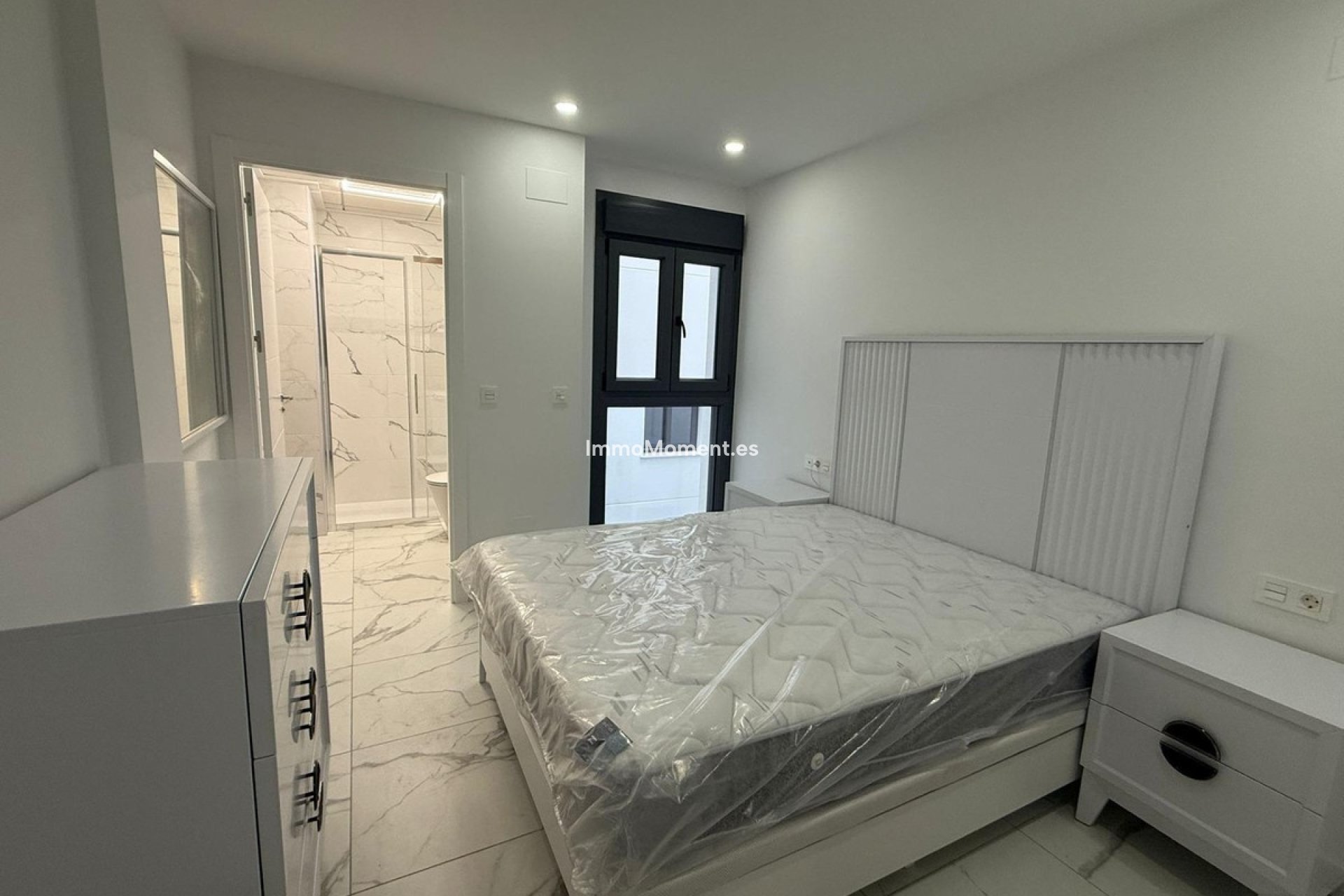 Wiederverkauf - Wohnung - Torrevieja - Torrevieja Centro