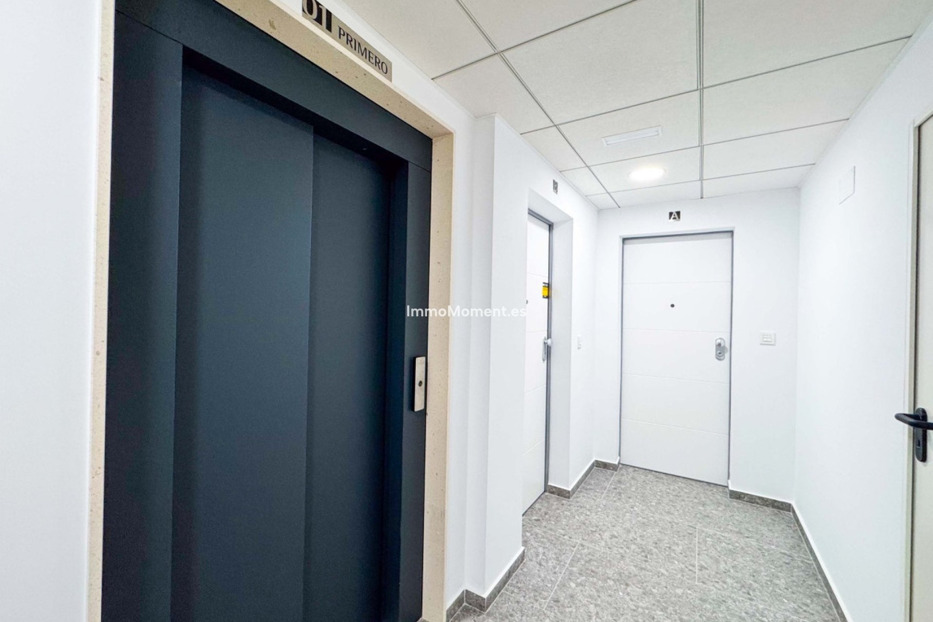 Wiederverkauf - Wohnung - Torrevieja - Torrevieja Centro