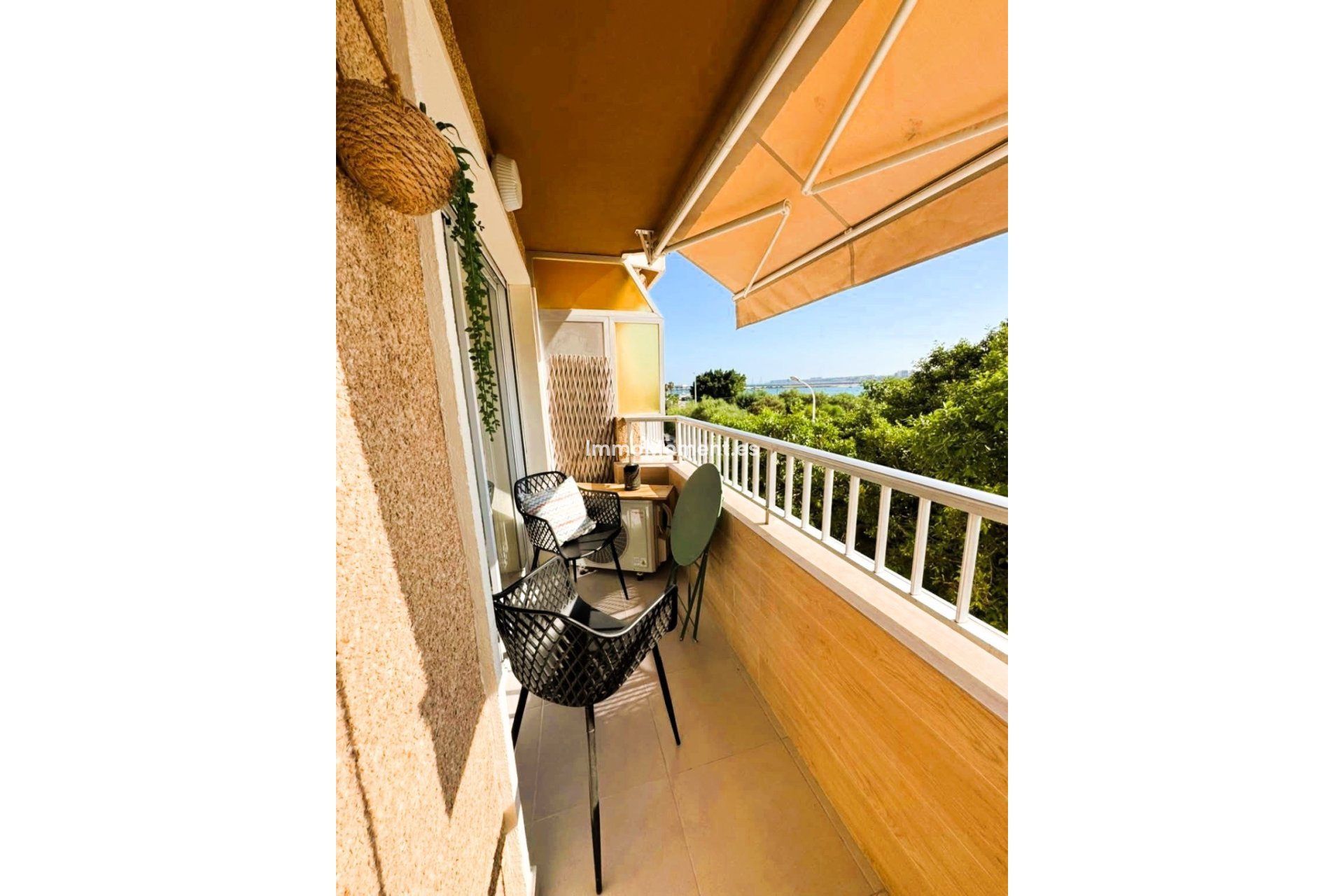 Wiederverkauf - Wohnung - Torrevieja - Torrevieja Centro