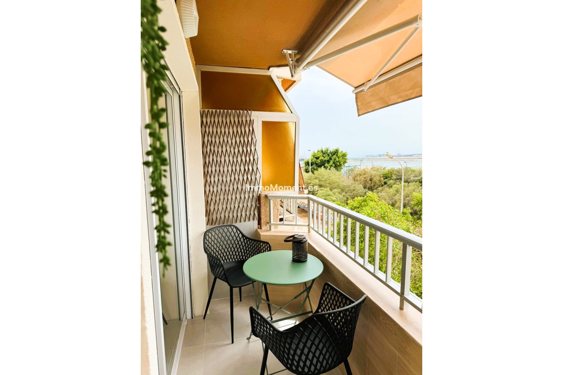 Wiederverkauf - Wohnung - Torrevieja - Torrevieja Centro