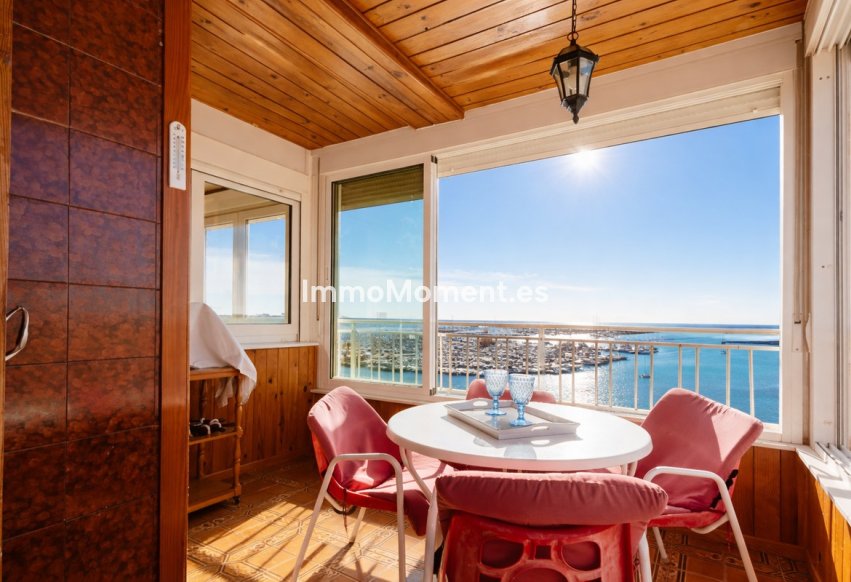 Wiederverkauf - Wohnung - Torrevieja - Torrevieja Centro