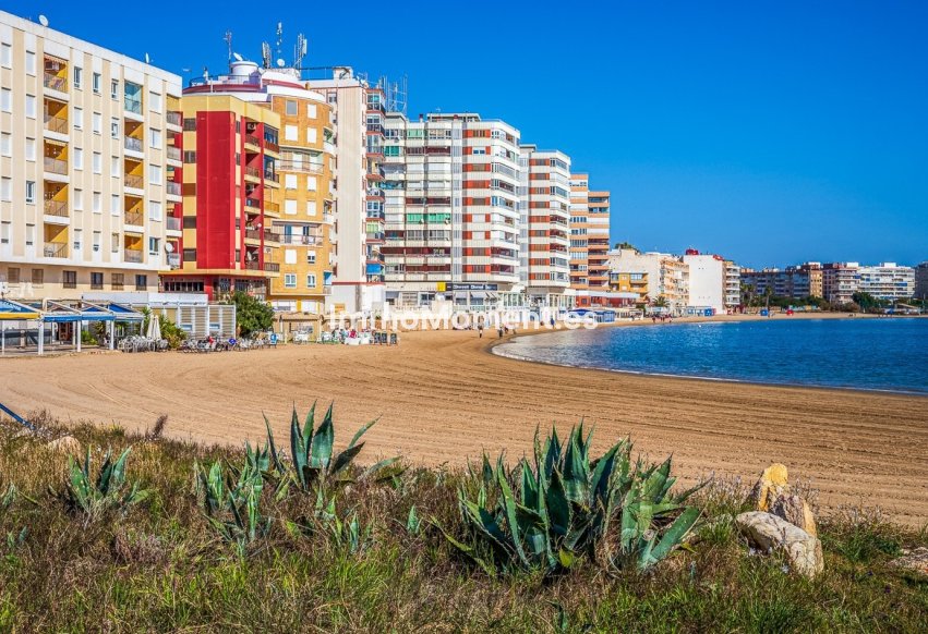 Wiederverkauf - Wohnung - Torrevieja - Torrevieja Centro