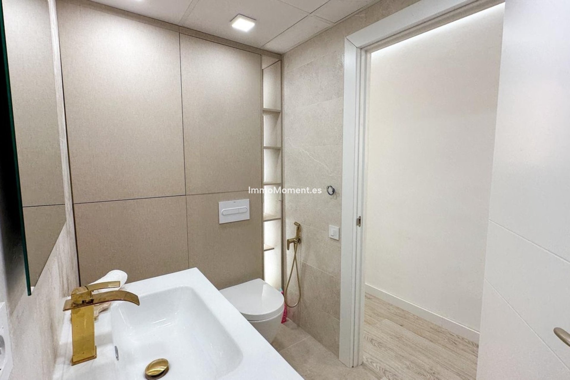Wiederverkauf - Wohnung - Torrevieja - Torrevieja Centro