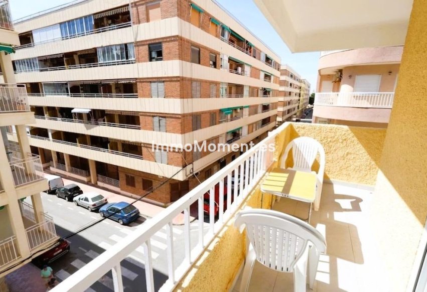 Wiederverkauf - Wohnung - Torrevieja - Torrevieja Centro