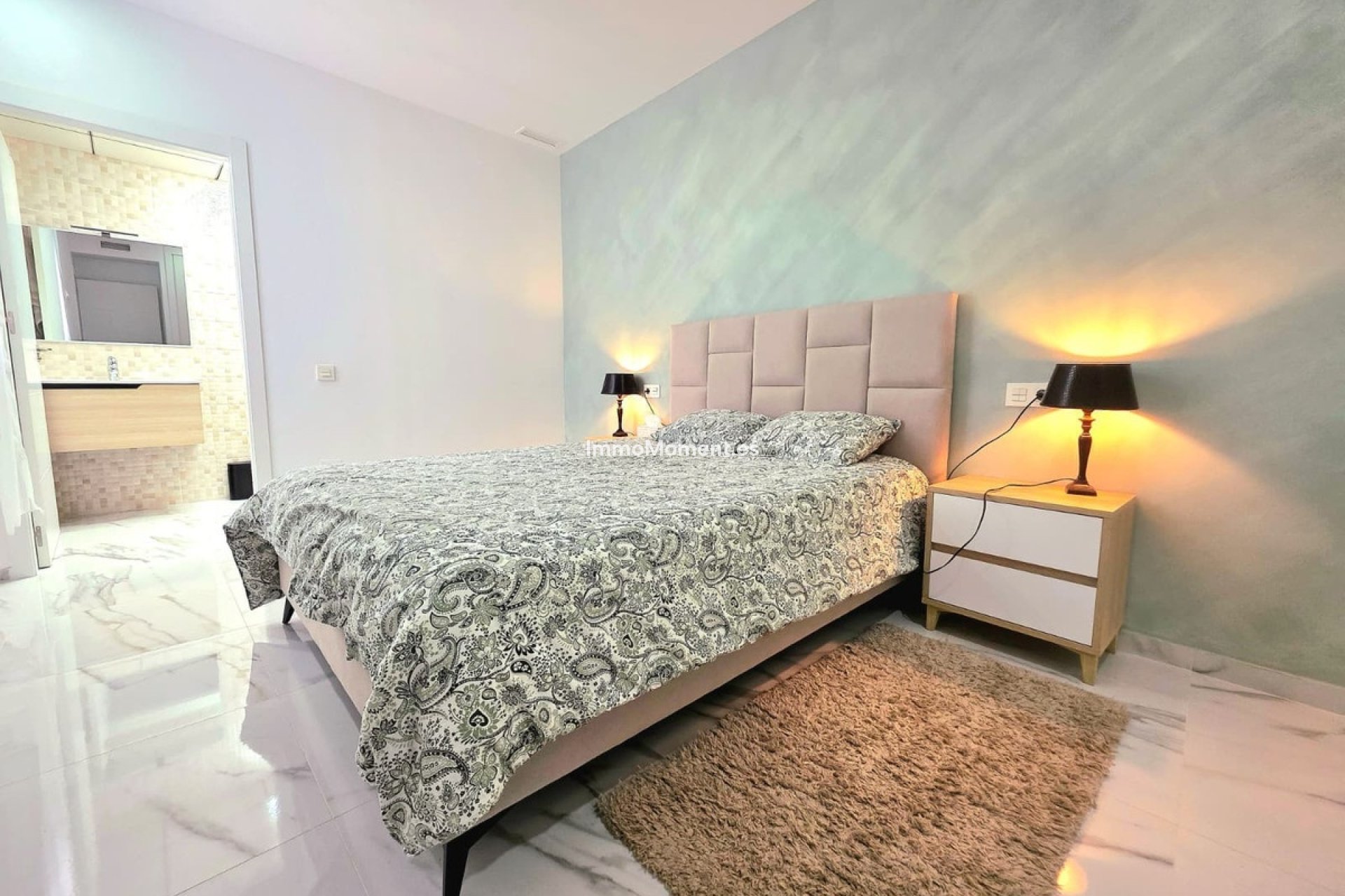 Wiederverkauf - Wohnung - Torrevieja - Torrevieja Centro