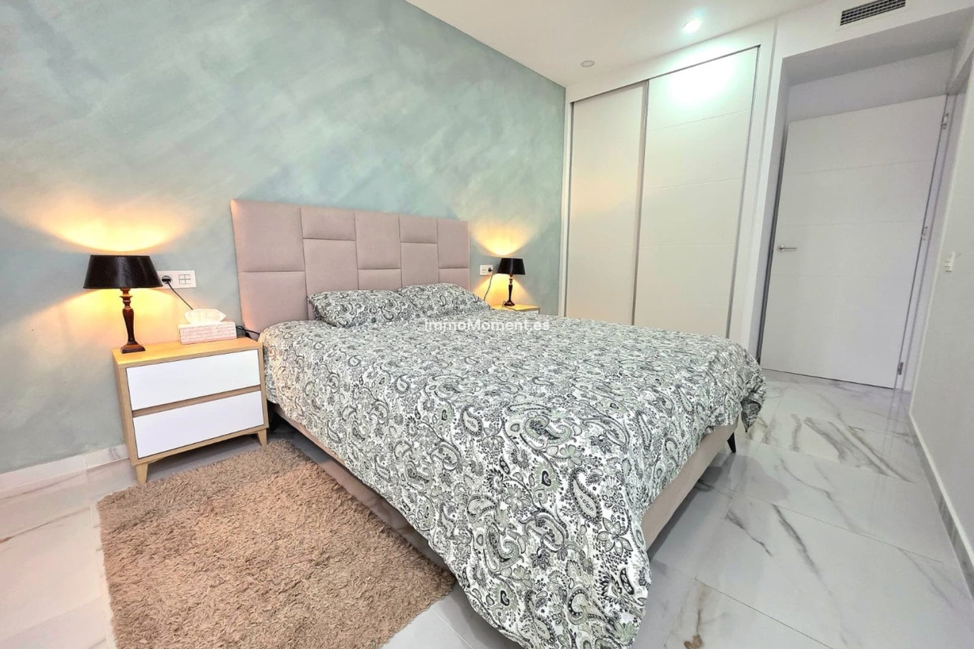 Wiederverkauf - Wohnung - Torrevieja - Torrevieja Centro