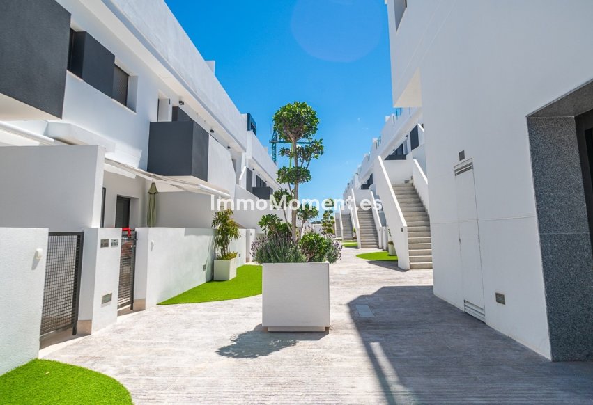 Wiederverkauf - Wohnung - Torrevieja - Torrevieja Centro