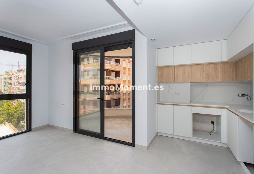 Wiederverkauf - Wohnung - Torrevieja - Torrevieja Centro