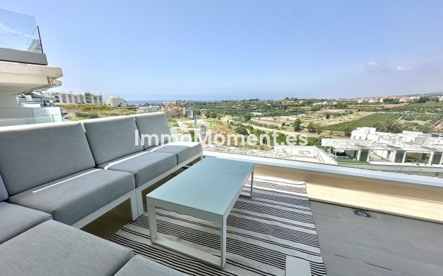 Wohnung - Kurzzeitvermietung - Estepona  - Cancelada