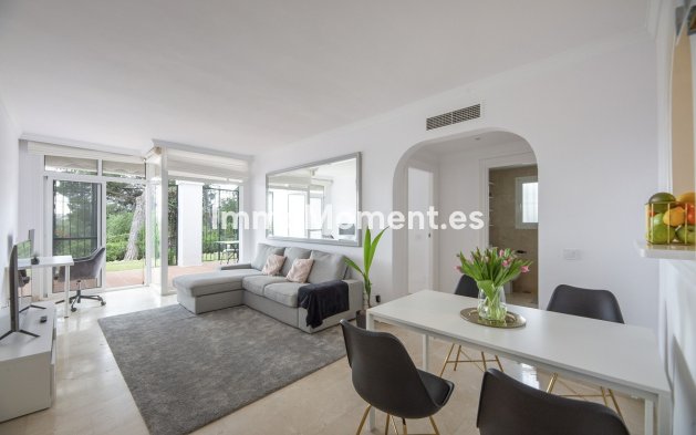 Wohnung - Wiederverkauf - Benahavís - Benahavís Centro