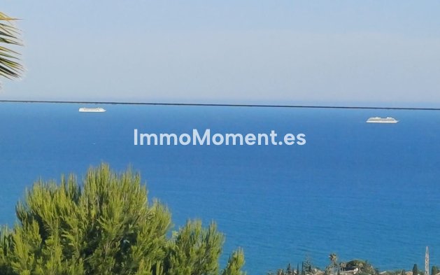 Wohnung - Wiederverkauf - Benalmadena - Benalmadena Centro