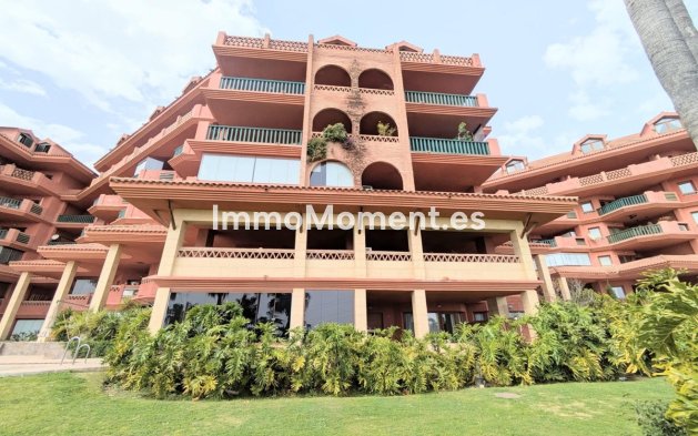 Wohnung - Wiederverkauf - Benalmadena - Benalmadena Centro