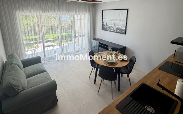 Wohnung - Wiederverkauf - Benalmadena - Benalmadena Centro