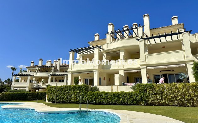 Wohnung - Wiederverkauf - Casares - Casares Centro