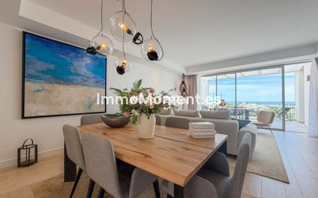 Wohnung - Wiederverkauf - Casares - Casares Centro