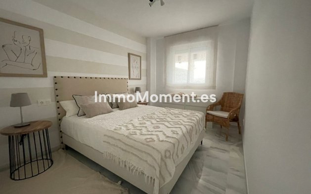 Wohnung - Wiederverkauf - Casares - Casares Centro