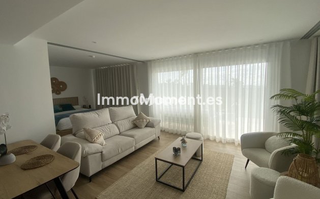 Wohnung - Wiederverkauf - Casares - Casares Centro