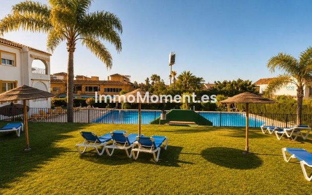 Wohnung - Wiederverkauf - Estepona  - Atalaya