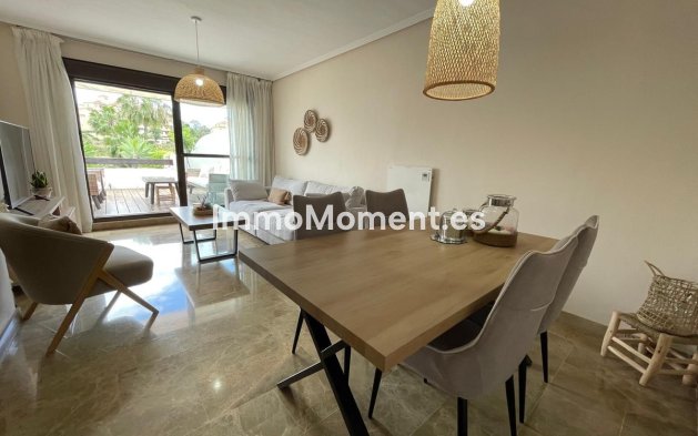 Wohnung - Wiederverkauf - Estepona  - Estepona Centro