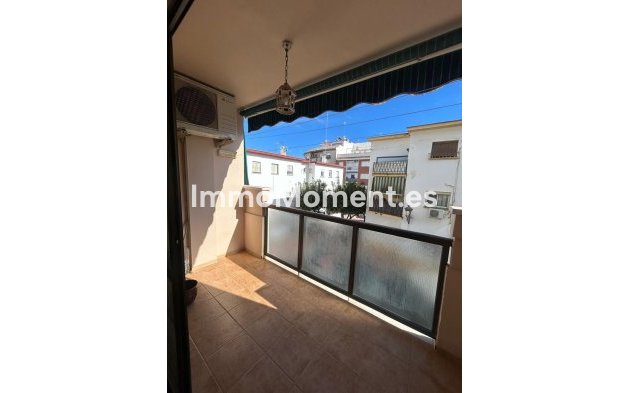 Wohnung - Wiederverkauf - Estepona  - Estepona Centro