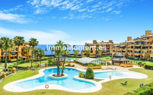 Wohnung - Wiederverkauf - Estepona  - Estepona Centro