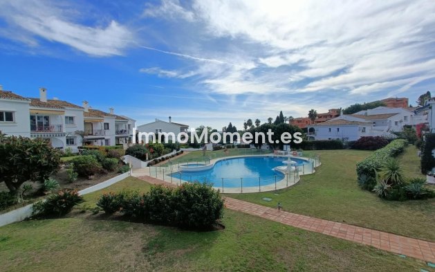 Wohnung - Wiederverkauf - Estepona  - Estepona Centro
