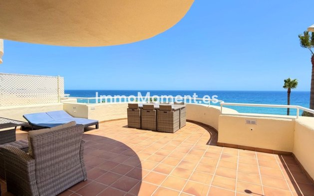 Wohnung - Wiederverkauf - Estepona  - Estepona Centro