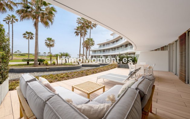 Wohnung - Wiederverkauf - Estepona  - Estepona Centro