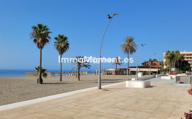 Wohnung - Wiederverkauf - Estepona  - Estepona Centro