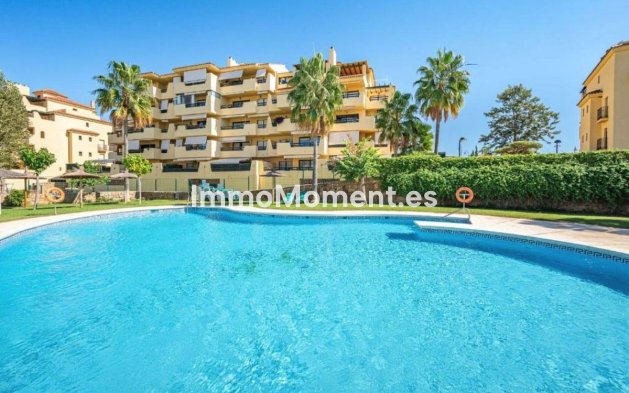Wohnung - Wiederverkauf - Estepona  - Estepona Centro