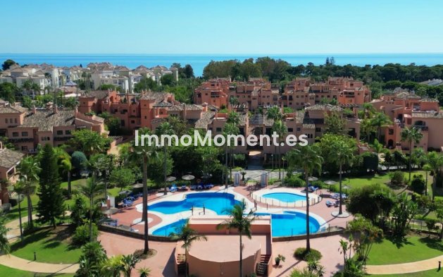 Wohnung - Wiederverkauf - Estepona  - Estepona Centro