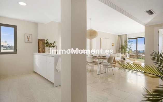 Wohnung - Wiederverkauf - Estepona  - Estepona Centro
