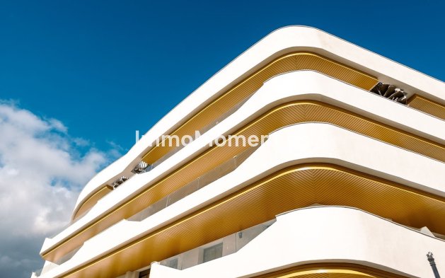 Wohnung - Wiederverkauf - Estepona  - Estepona Centro