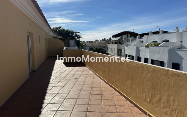 Wohnung - Wiederverkauf - Estepona  - Estepona Centro