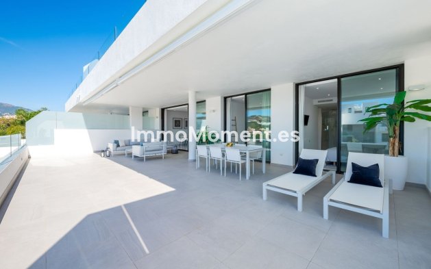 Wohnung - Wiederverkauf - Estepona  - Estepona Centro