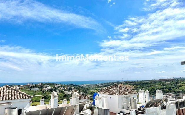 Wohnung - Wiederverkauf - Estepona  - Estepona Centro