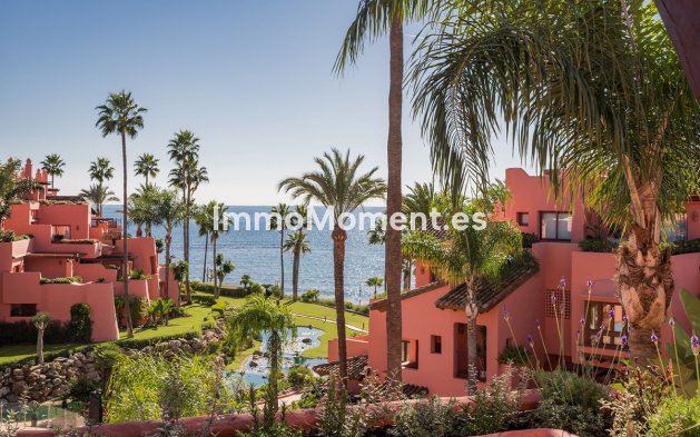 Wohnung - Wiederverkauf - Estepona  - Estepona Centro