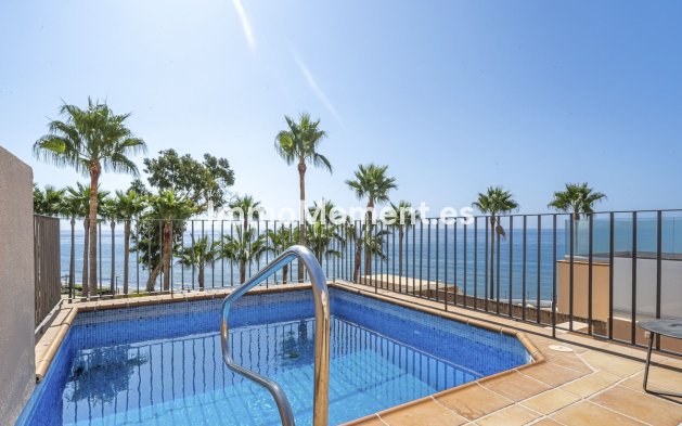 Wohnung - Wiederverkauf - Estepona  - Estepona Centro