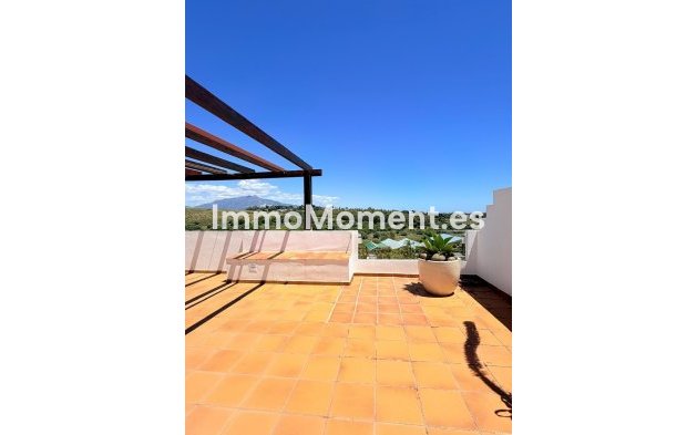 Wohnung - Wiederverkauf - Estepona  - Estepona Centro