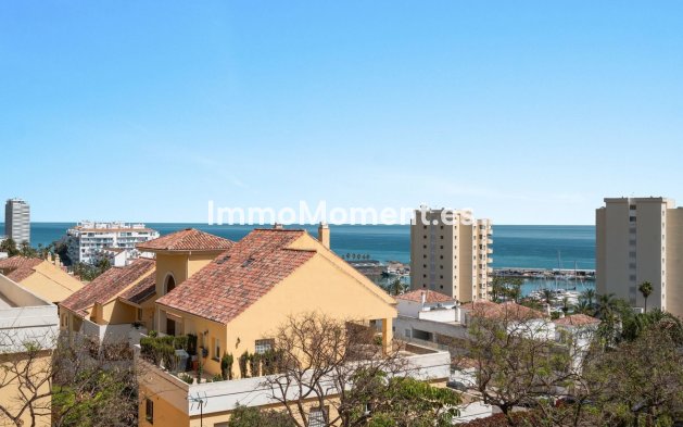 Wohnung - Wiederverkauf - Estepona  - Estepona Centro