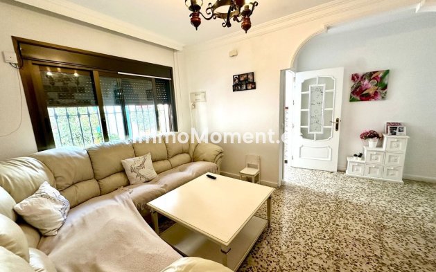 Wohnung - Wiederverkauf - Estepona  - Estepona Centro