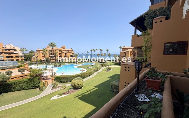 Wohnung - Wiederverkauf - Estepona  - Estepona Centro