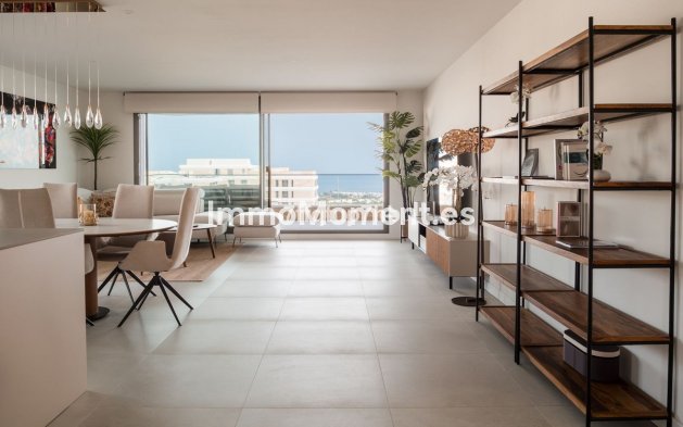 Wohnung - Wiederverkauf - Estepona  - Estepona Centro