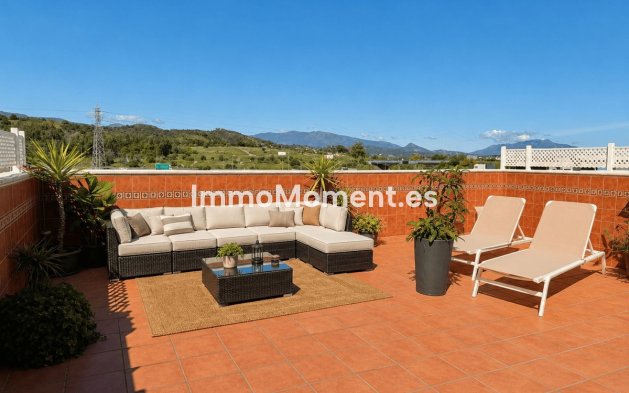 Wohnung - Wiederverkauf - Estepona  - Estepona Centro
