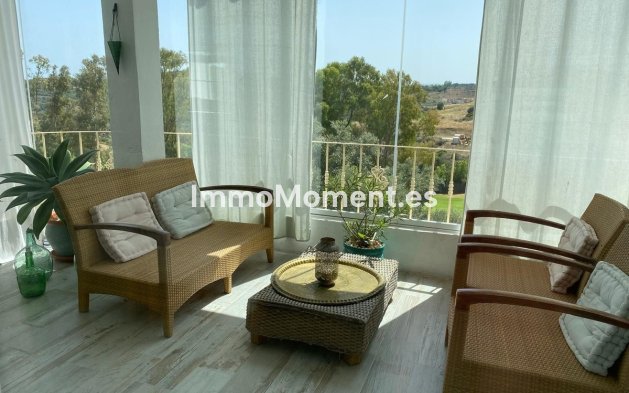 Wohnung - Wiederverkauf - Estepona  - Estepona Centro