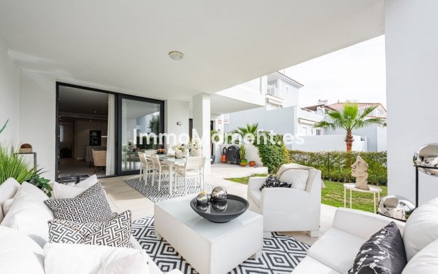 Wohnung - Wiederverkauf - Estepona  - New Golden Mile