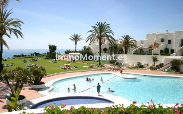 Wohnung - Wiederverkauf - Estepona  - New Golden Mile
