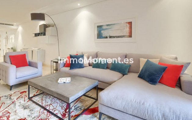 Wohnung - Wiederverkauf - Estepona  - New Golden Mile