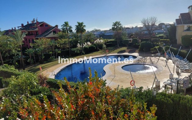 Wohnung - Wiederverkauf - Estepona  - RSO-14932